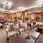 Landmark Creek & Wellness 4*