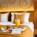 Landmark Creek & Wellness Hotel 4*