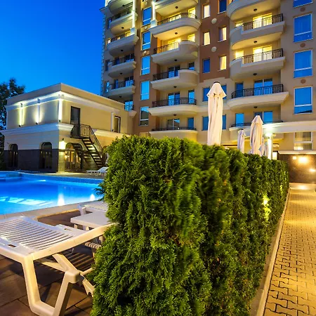 Landmark Creek & Wellness 4*