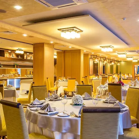 Landmark Creek And Wellness 4* بلوفديف
