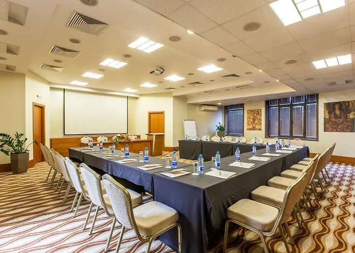 Landmark Creek & Wellness Hotel 4*