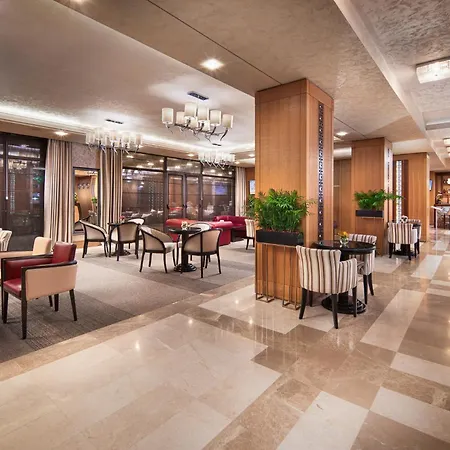 地标溪酒店及spa 4*