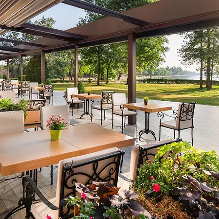 Szálloda Landmark Creek Hotel & Wellness Plovdiv 4*