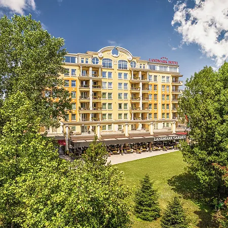 Landmark Creek & Wellness 4*