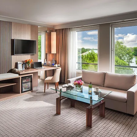 Otel Landmark Creek & Wellness 4*